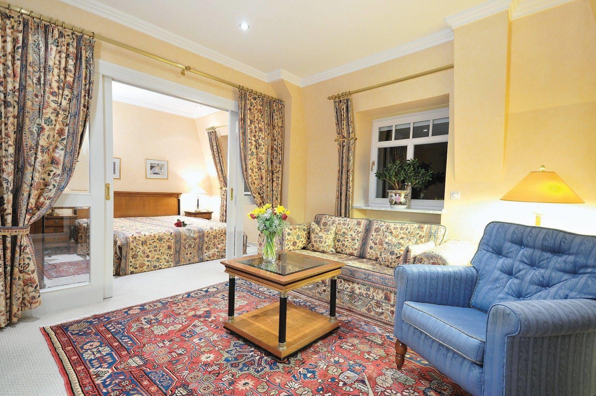 Hotel Residenz Am Rosengarten Bad Kissingen Chambre photo