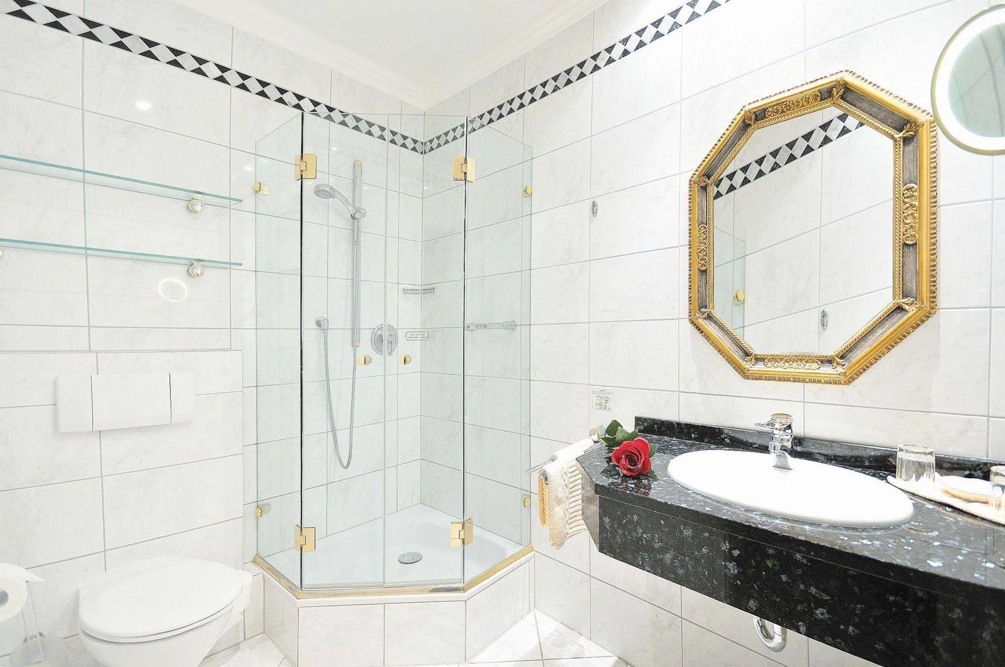 Hotel Residenz Am Rosengarten Bad Kissingen Chambre photo