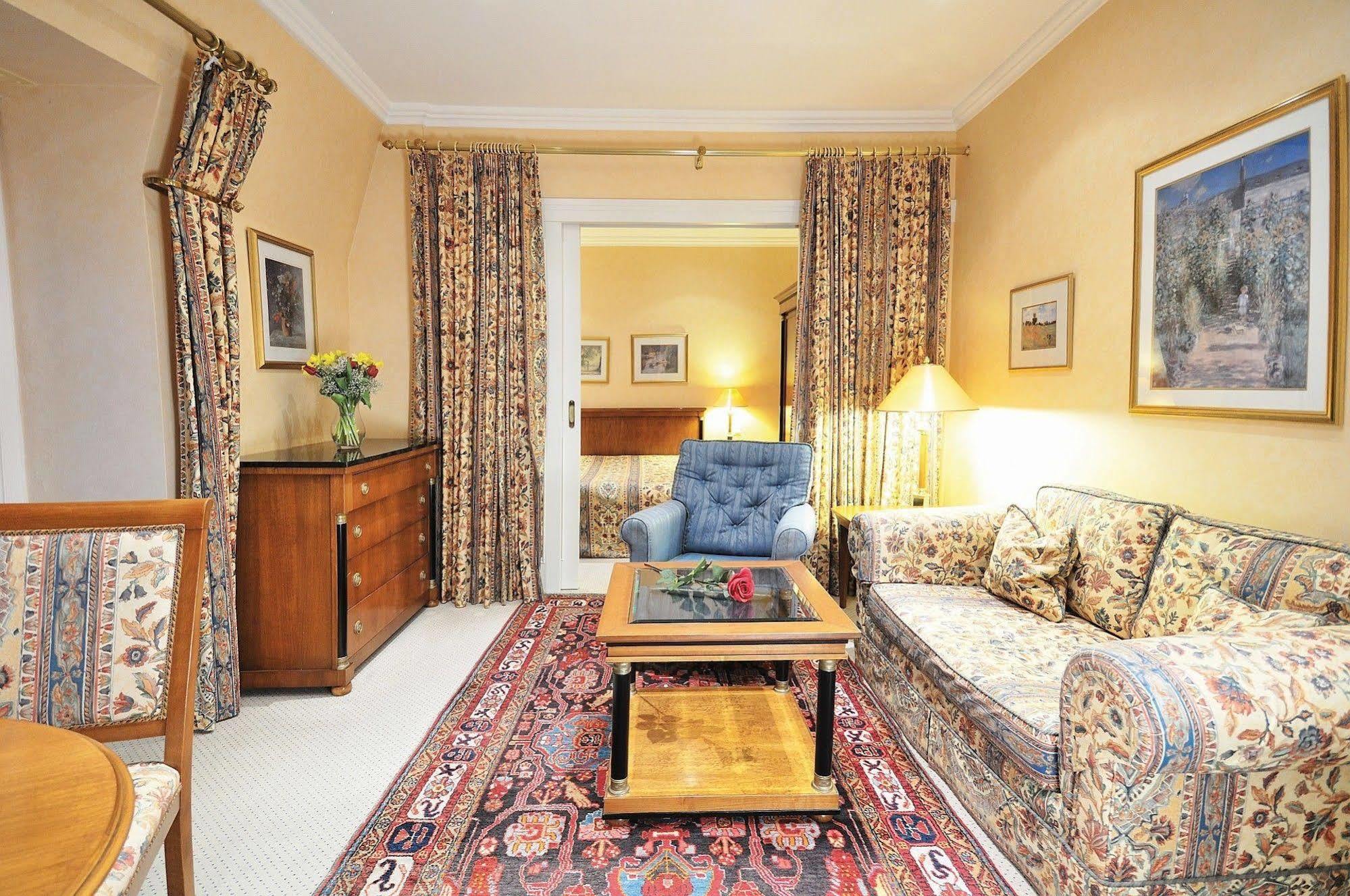 Hotel Residenz Am Rosengarten Bad Kissingen Extérieur photo
